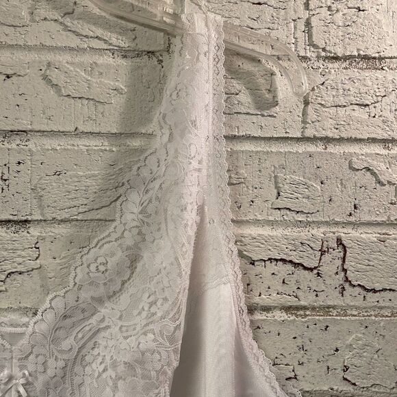 Vintage Adonna White Lace Slip Top Nylon 46 - Picture 4 of 9